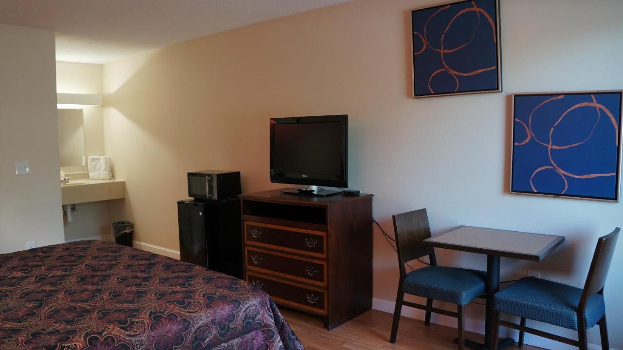 Classic Motor Lodge Providence - West Greenwich Exteriör bild