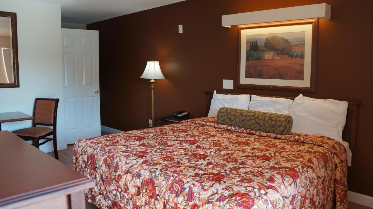 Classic Motor Lodge Providence - West Greenwich Exteriör bild